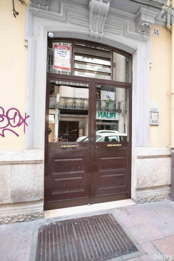 Charme & Chic Studios - Bari Centro Bagian luar foto
